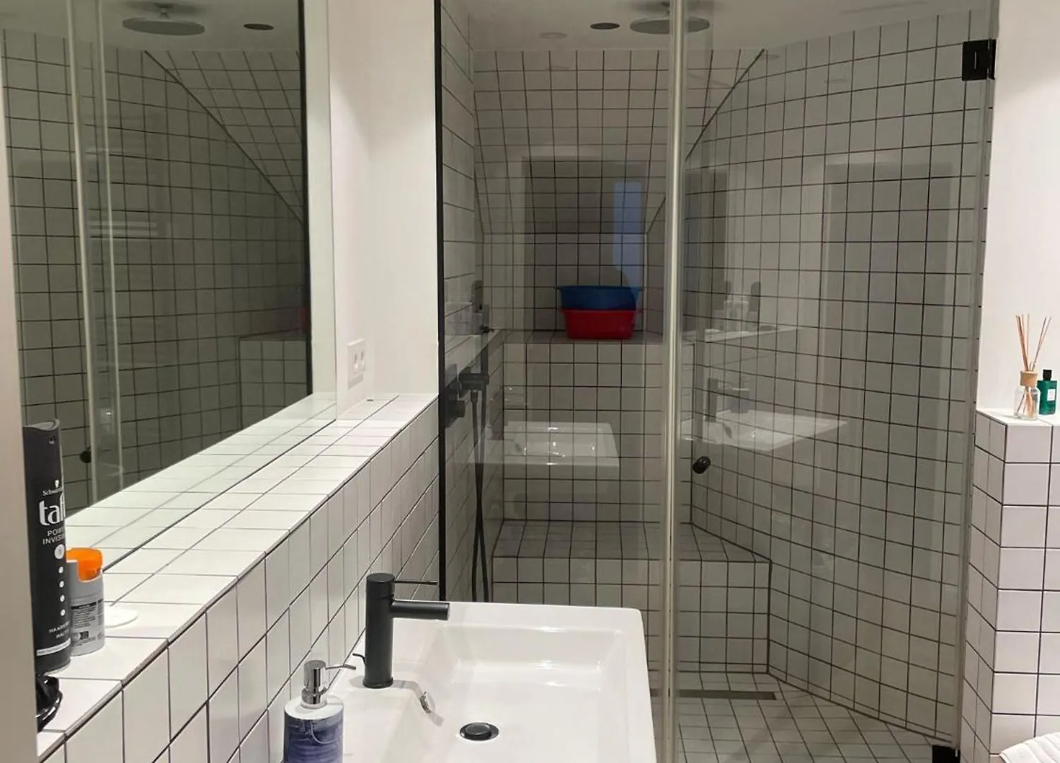 Eine Kleine Gemuetliche Wohnung Hamburg